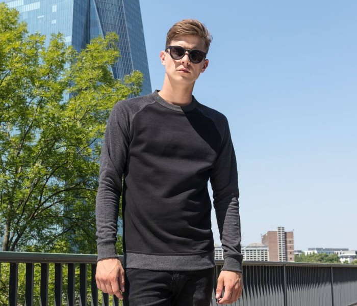 Sweat manches raglan