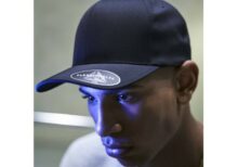 Casquette en fibre de carbone