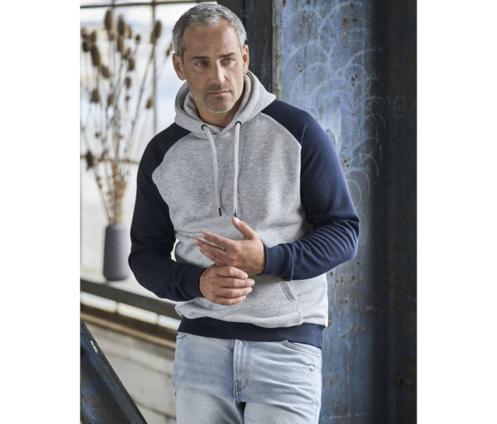 Sweat capuche manches contrastées