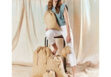 Sac avec cordon en toile de jute